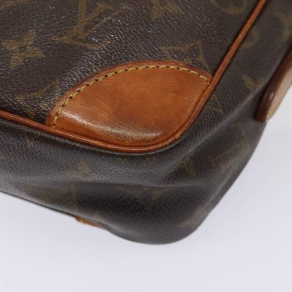 LOUIS VUITTON Monogram Trocadero 27 Shoulder Bag M51274 - Picture 14 of 16